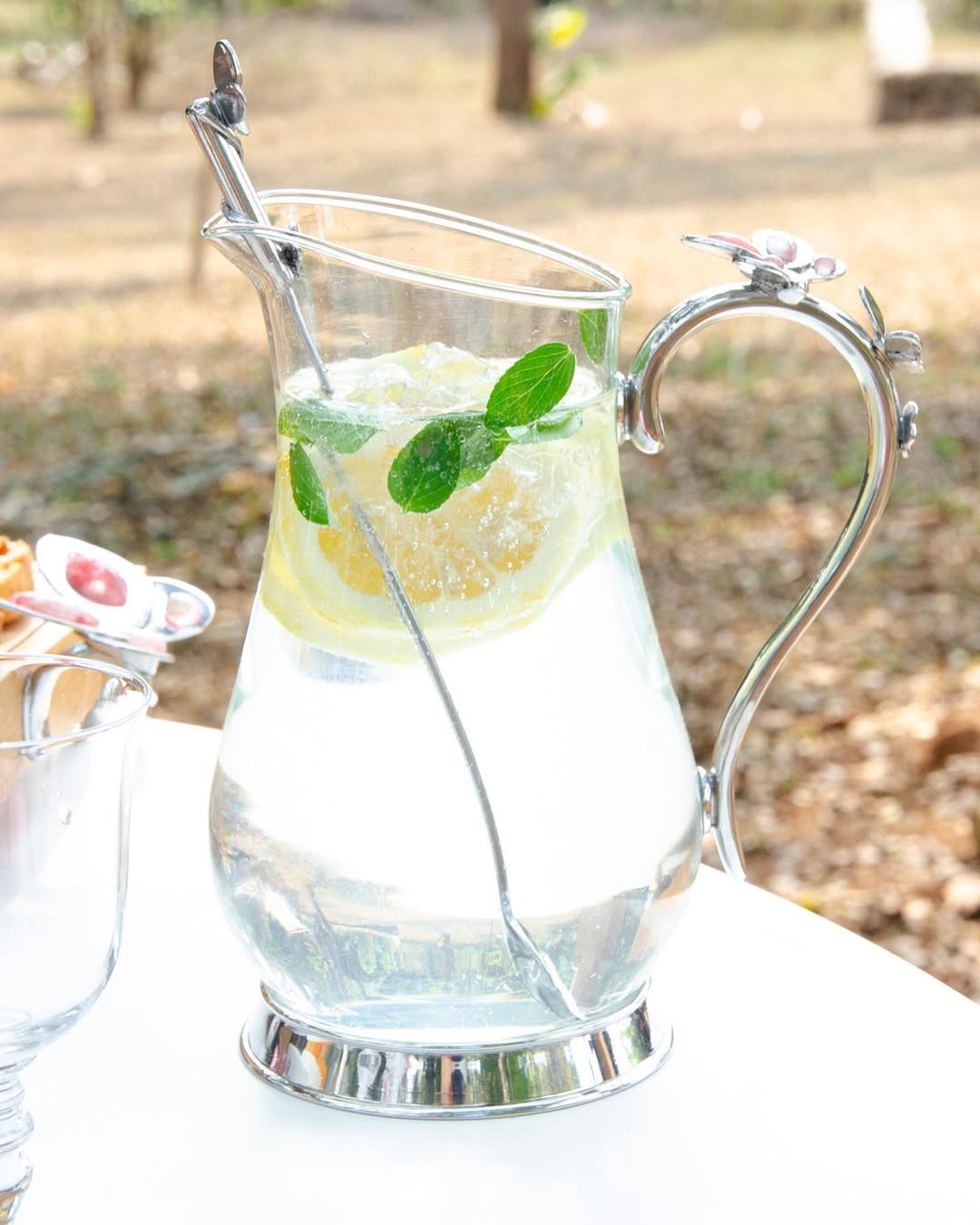 Jarra Média Pink Butterfly (1,5 Litros)