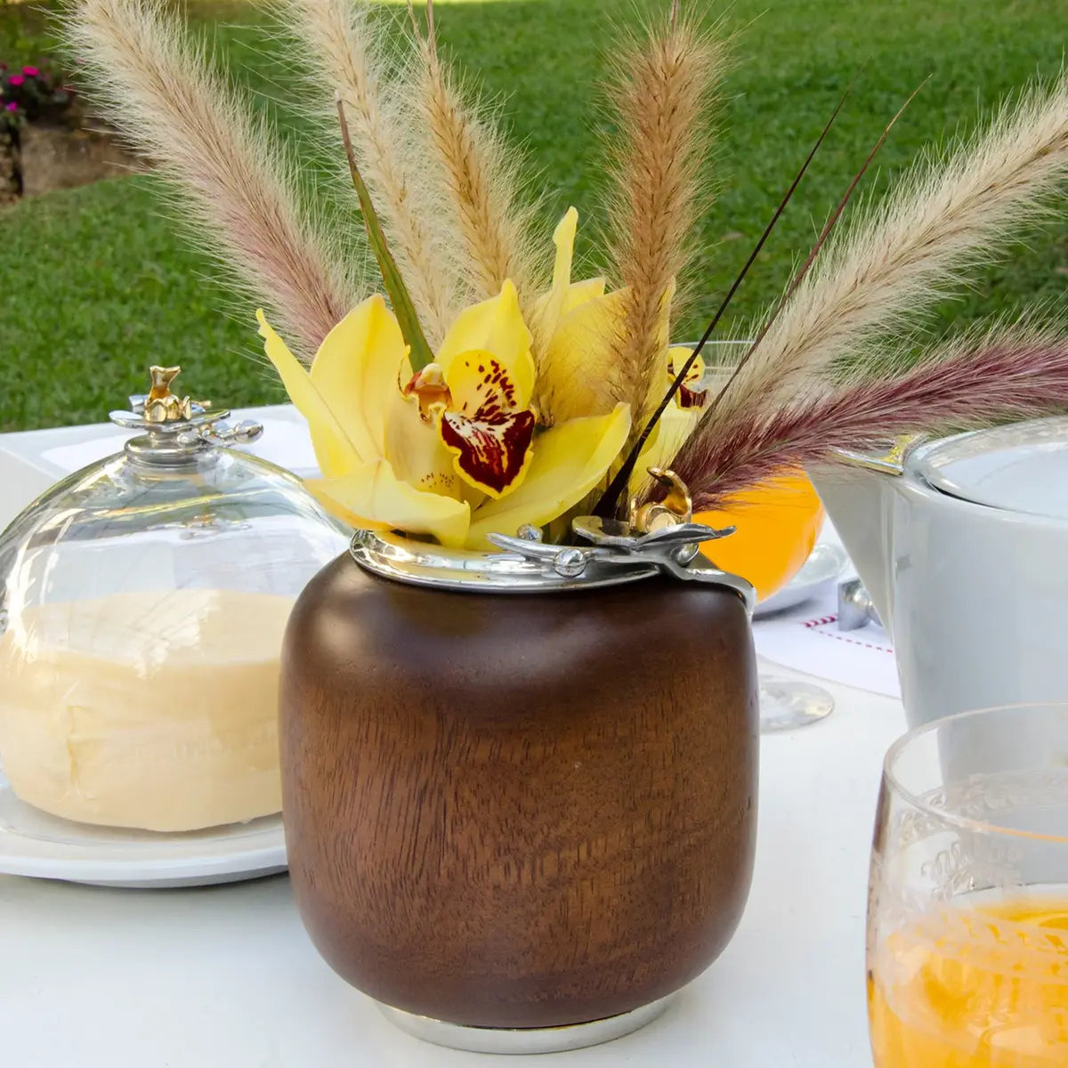 Vaso Mango Menor Marrom Orquídea